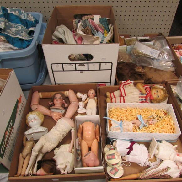 Image for Gallery/Estate and Doll Auction: 1-18-18