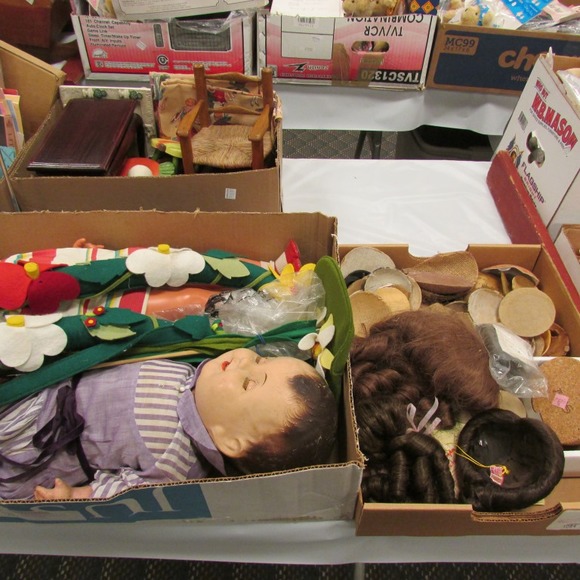Image for Gallery/Estate and Doll Auction: 1-18-18