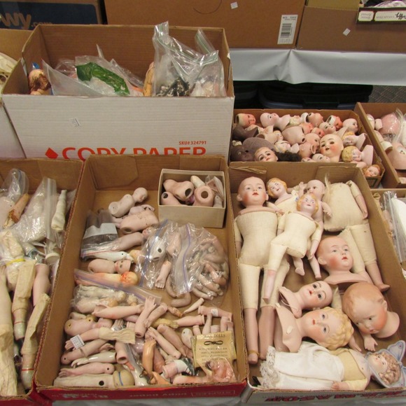 Image for Gallery/Estate and Doll Auction: 1-18-18