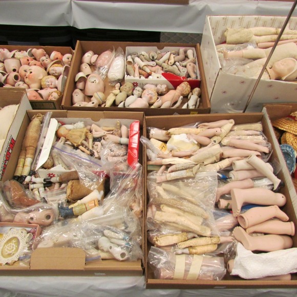 Image for Gallery/Estate and Doll Auction: 1-18-18