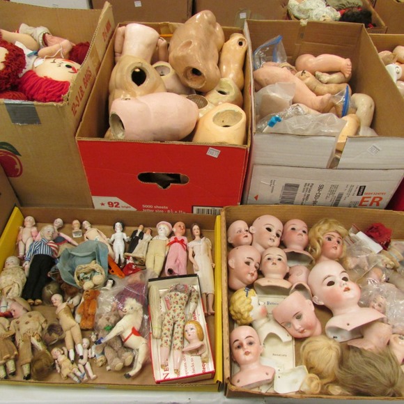 Image for Gallery/Estate and Doll Auction: 1-18-18