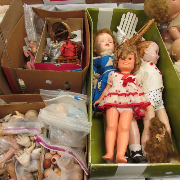Image for Gallery/Estate and Doll Auction: 1-18-18
