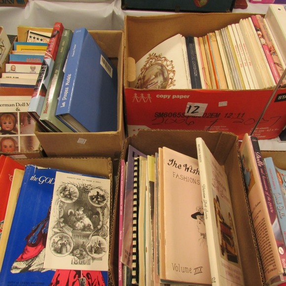 Image for Gallery/Estate and Doll Auction: 1-18-18