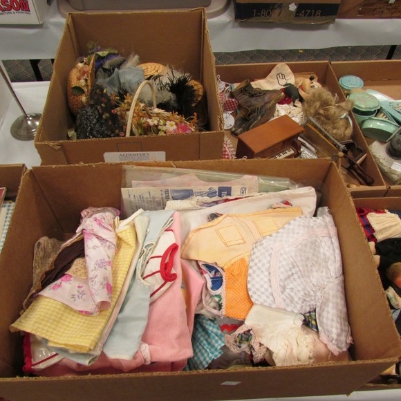 Image for Gallery/Estate and Doll Auction: 1-18-18