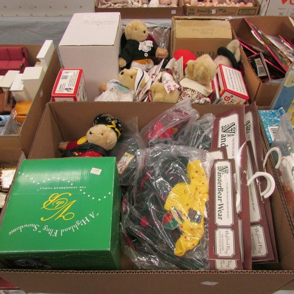 Image for Gallery/Estate and Doll Auction: 1-18-18