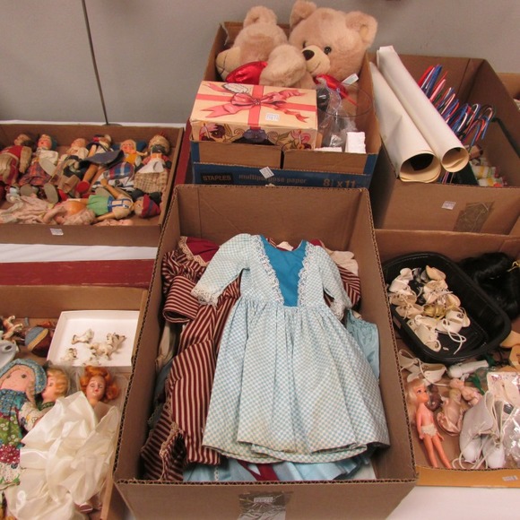 Image for Gallery/Estate and Doll Auction: 1-18-18