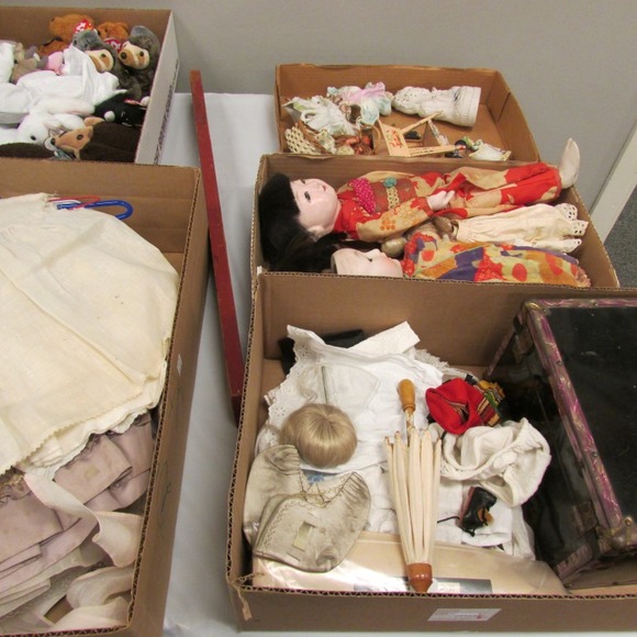 Image for Gallery/Estate and Doll Auction: 1-18-18