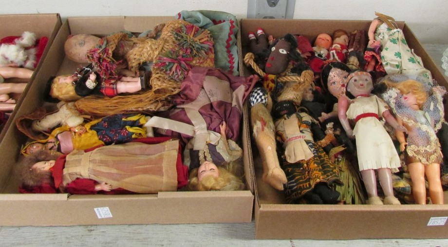 Image for Gallery/Estate and Doll Auction: 1-18-18