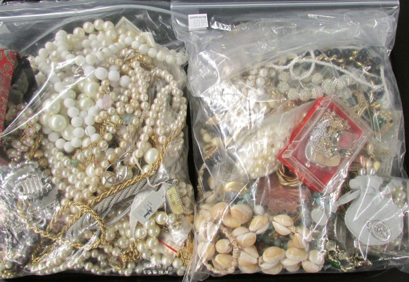 Image for Gallery/Estate Auction: 1-25-18