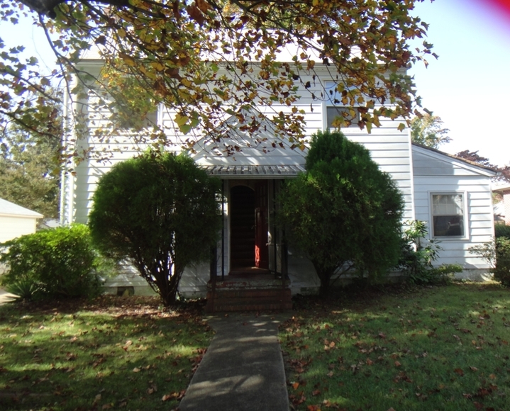 Image for Real Estate Auction - 157 Alleghany Rd., Hampton, VA 23661