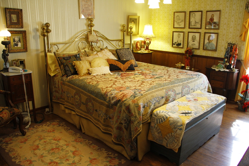 Image for Selling Absolute! Executive Country Home on 5 Acres