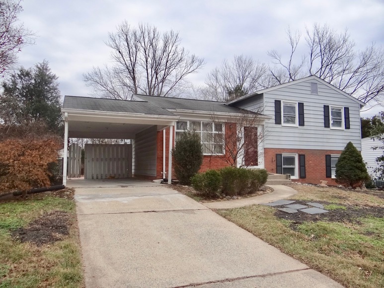 Image for 4 BR/2 BA Home in Fairfax County, VA--Selling to the Highest Bidder Regardless of Price!!