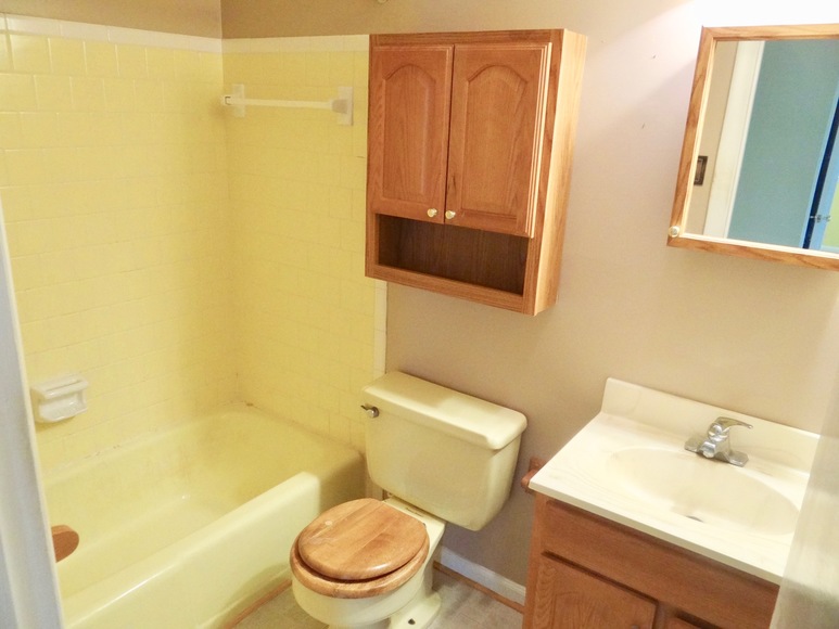 Image for 4 BR/2 BA Home in Fairfax County, VA--Selling to the Highest Bidder Regardless of Price!!