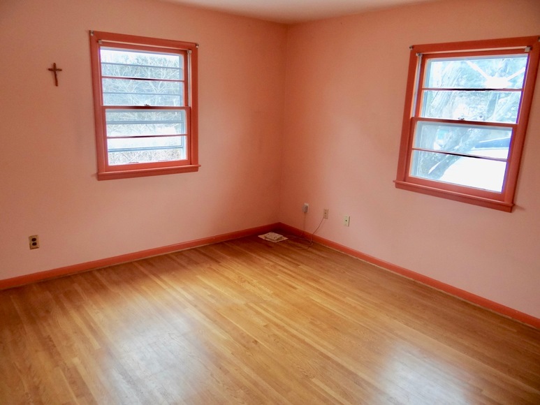 Image for 4 BR/2 BA Home in Fairfax County, VA--Selling to the Highest Bidder Regardless of Price!!