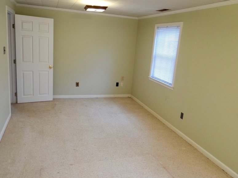 Image for 4 BR/2 BA Home in Fairfax County, VA--Selling to the Highest Bidder Regardless of Price!!