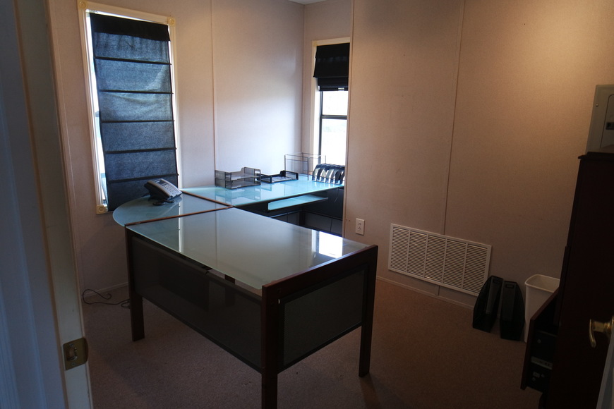 Image for 2 Parcels Totaling 1.4 +/- Acres w/2 Suite Office Building--Selling to the Highest Bidder!!