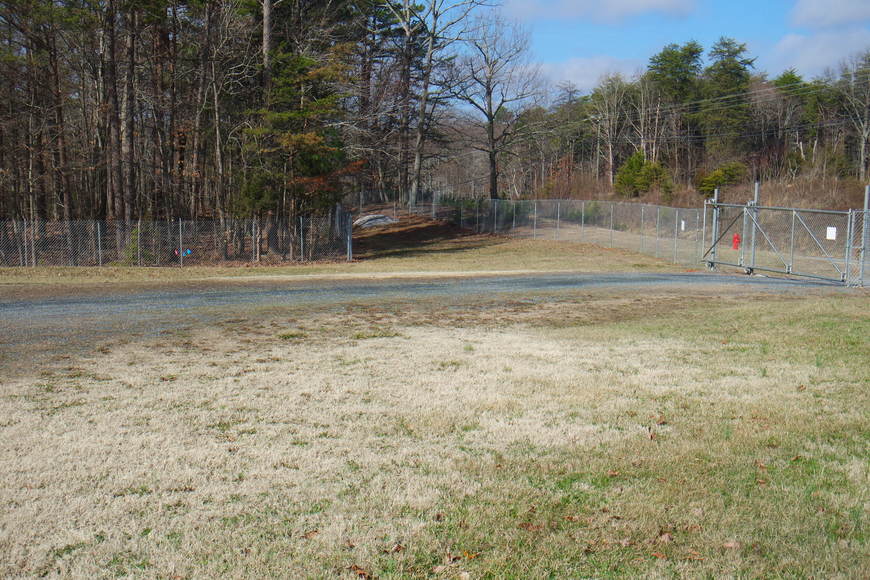 Image for 2 Parcels Totaling 1.4 +/- Acres w/2 Suite Office Building--Selling to the Highest Bidder!!