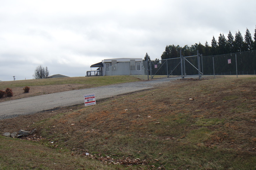 Image for 2 Parcels Totaling 1.4 +/- Acres w/2 Suite Office Building--Selling to the Highest Bidder!!