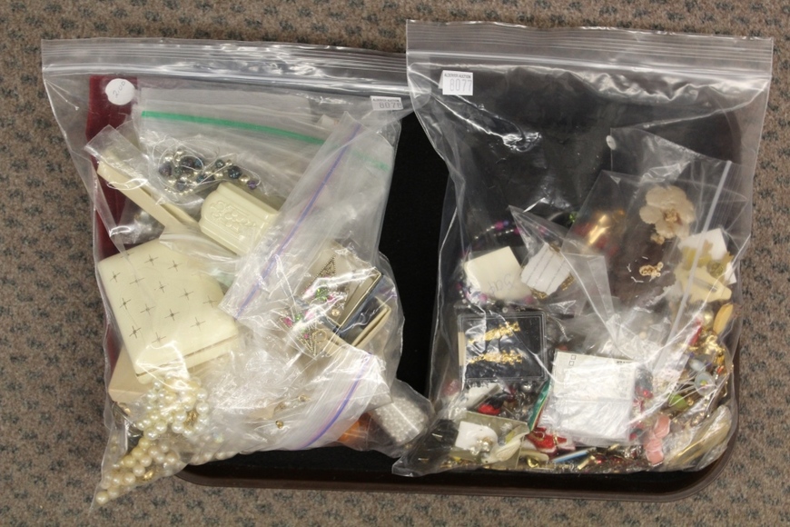 Image for Gallery/Estate Auction: 3-8-18