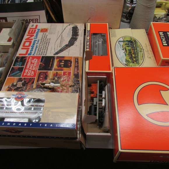 Image for Gallery/Estate Auction: 3-8-18