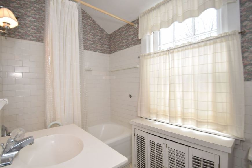 Image for Real Estate Auction - Abington, PA: 4-21-18