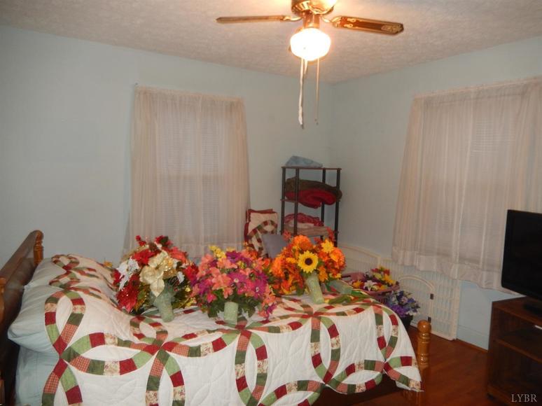 Image for 803 9th St Altavista, VA 24517