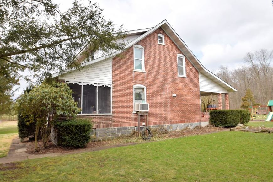 Image for Real Estate Auction - Quakertown, PA: 5-24-18