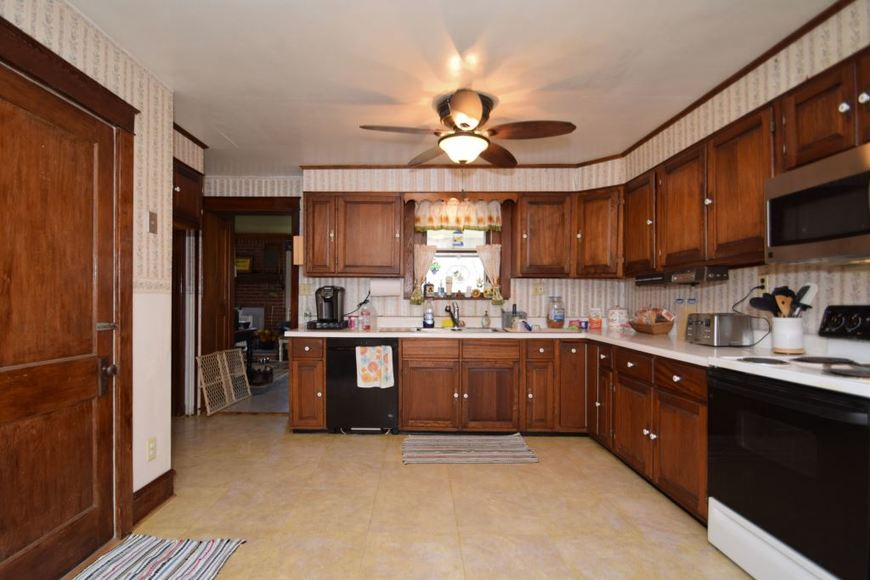 Image for Real Estate Auction - Quakertown, PA: 5-24-18