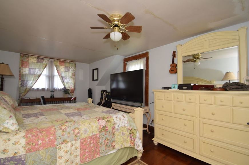 Image for Real Estate Auction - Quakertown, PA: 5-24-18