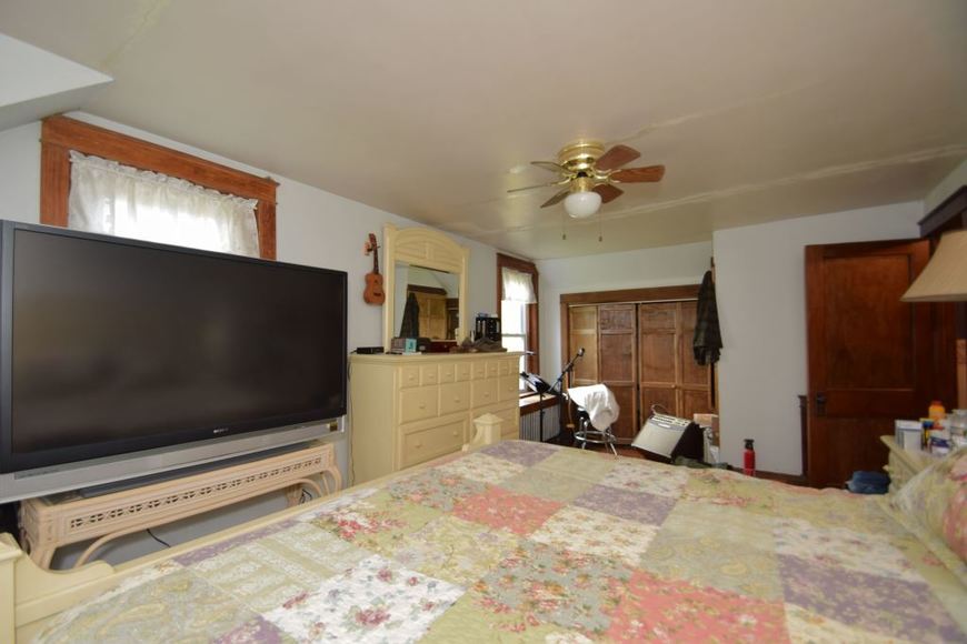 Image for Real Estate Auction - Quakertown, PA: 5-24-18