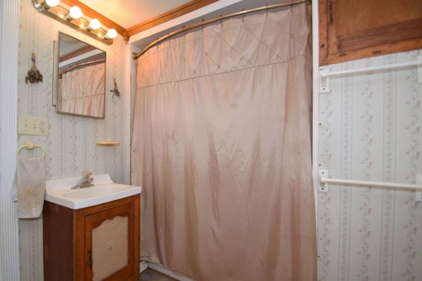 Image for Real Estate Auction - Quakertown, PA: 5-24-18