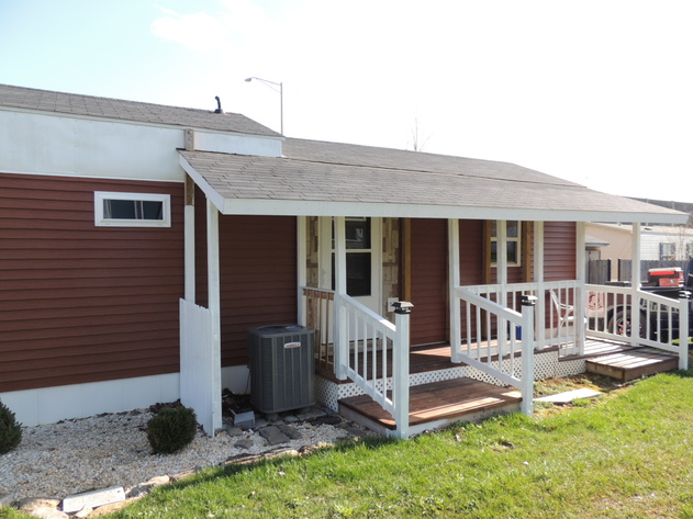Image for Well Maintained & Updated Mobile Home