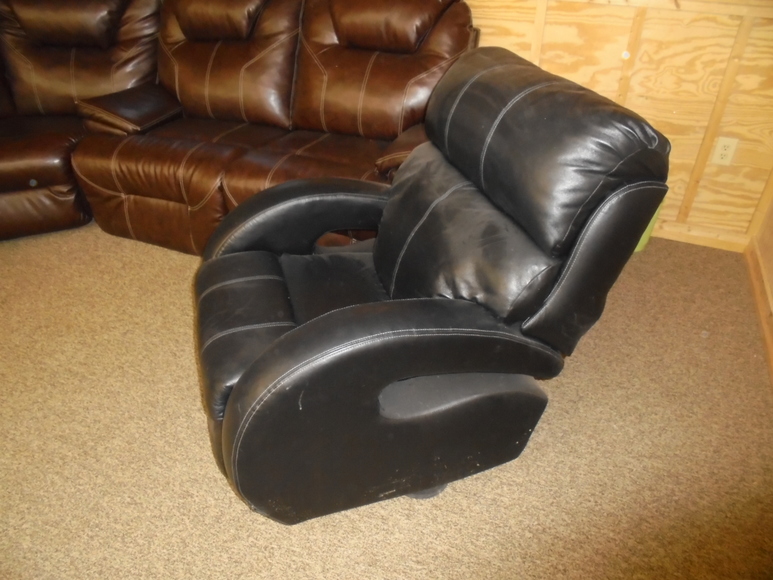 Image for PUBLIC ESTATE AUCTION (DECEASED ESTATE)~JAMESTOWN