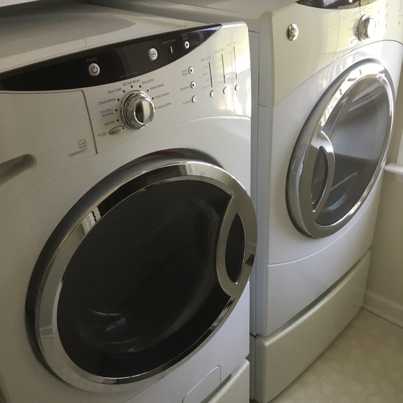 Image for PUBLIC ESTATE AUCTION (DECEASED ESTATE)~JAMESTOWN