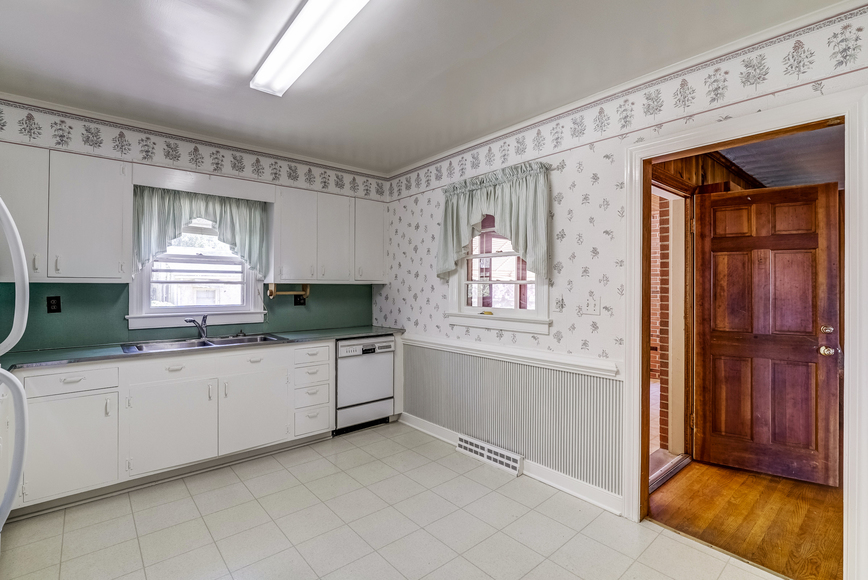 Coming Soon Gwynn's Island Waterfront Masterpiece 302 Rose Ln