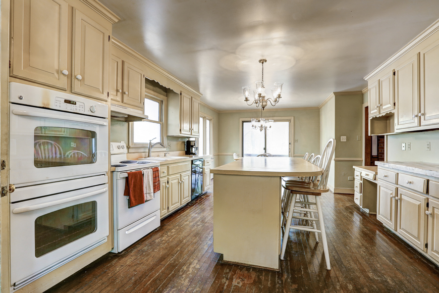 6,308 ± SF Home in Robious Rd. Corridor 3004 River Hills Ter