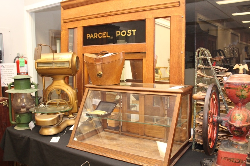 Image for Alderfer Simulcast - General Store and Petroliana Auction Part 1: 5-17-18