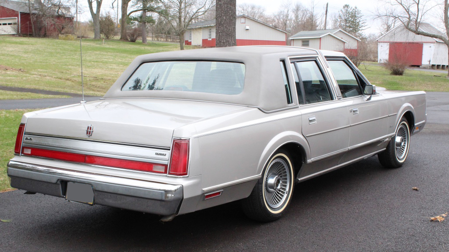 Image for Alderfer Simulcast- Fire Truck, Antique & Collector Car Auction: 6-5-18