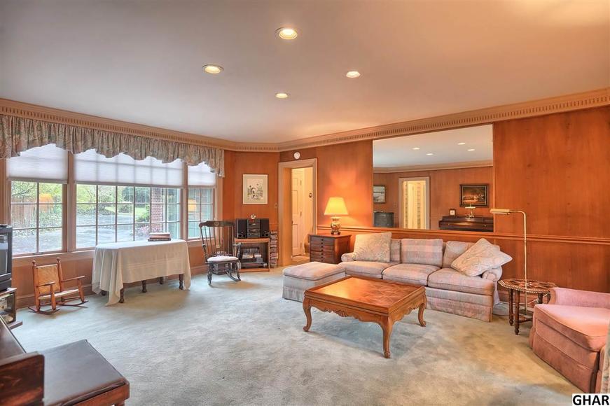 Image for Absolute Real Estate Auction - Prestigious Bellevue Park - Harrisburg