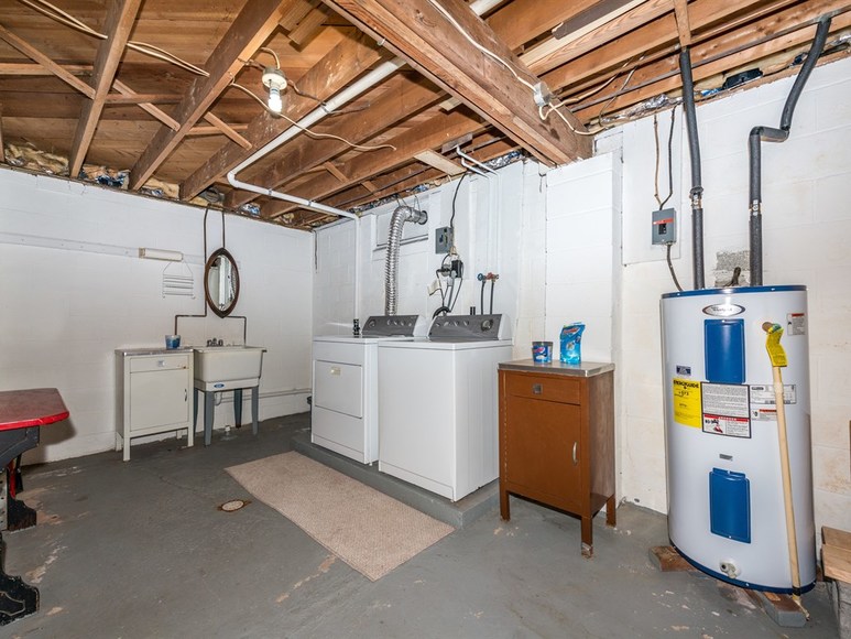 Image for Real Estate Auction - Elizabethtown Ranch Home