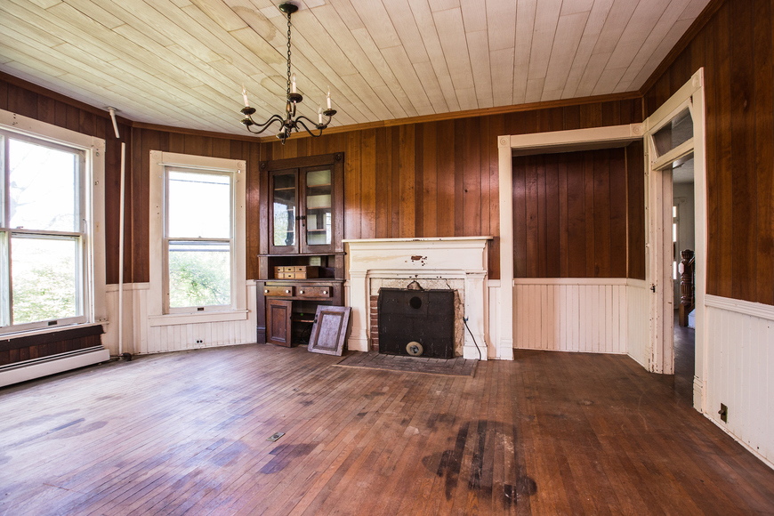 Image for House on 3 Acres of R3 Land