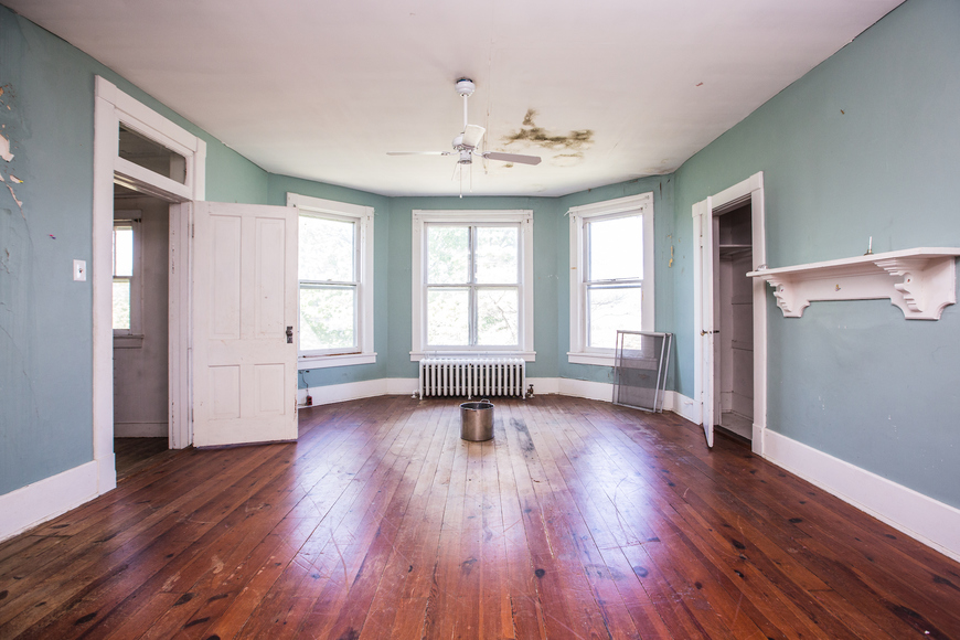 Image for House on 3 Acres of R3 Land