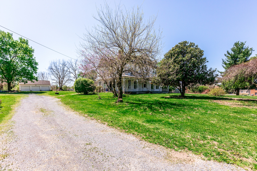 Image for House on 3 Acres of R3 Land