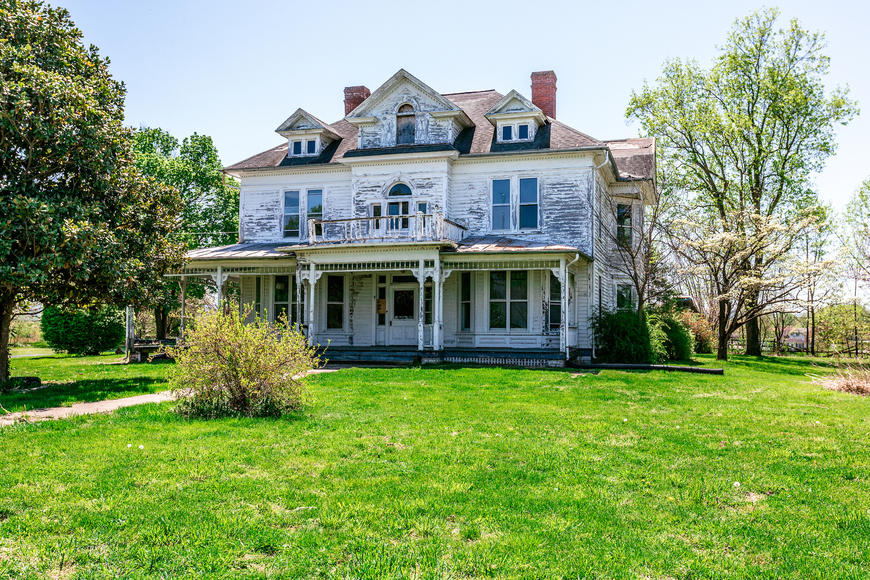 Image for House on 3 Acres of R3 Land