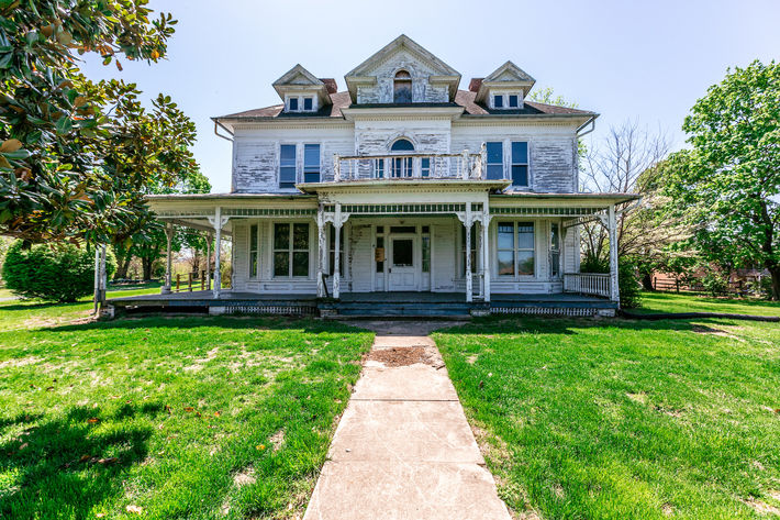 Image for House on 3 Acres of R3 Land