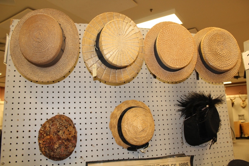 Image for Alderfer Simulcast - General Store and Petroliana Auction Part 1: 5-17-18