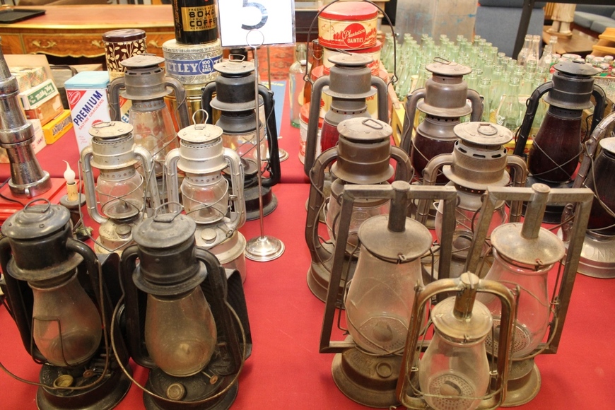 Image for Alderfer Simulcast - General Store and Petroliana Auction Part 1: 5-17-18