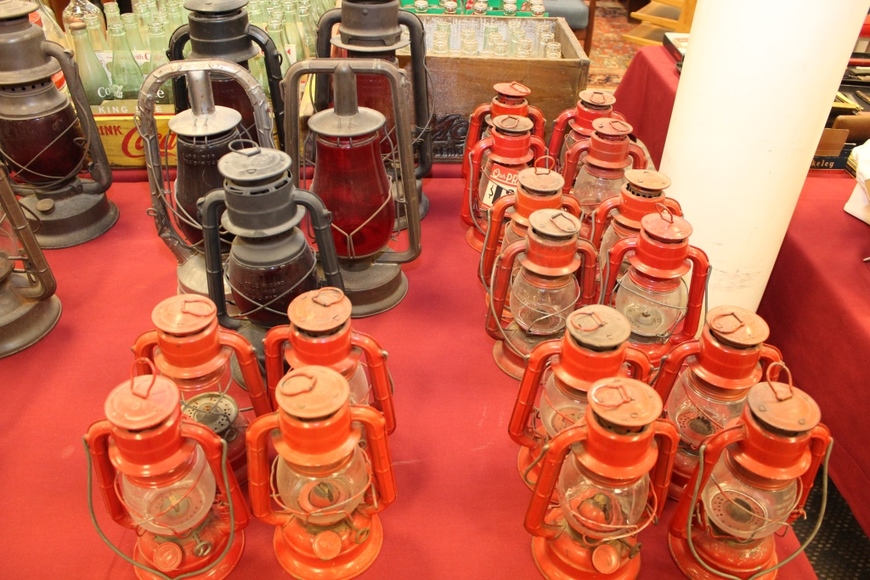 Image for Alderfer Simulcast - General Store and Petroliana Auction Part 1: 5-17-18