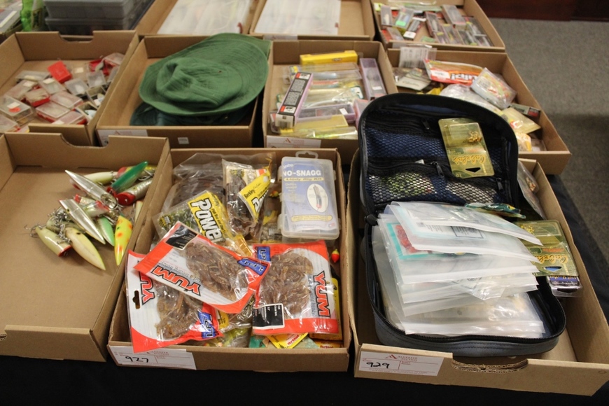 Image for Alderfer Simulcast - Randall Knife and Outdoor Sporting Auction: 5-17-18