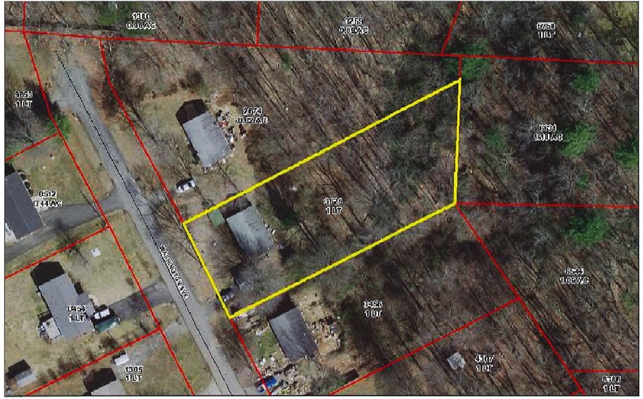 Image for House & Lot on Washington Ave., Mount Airy, NC - Commissioner's Sale